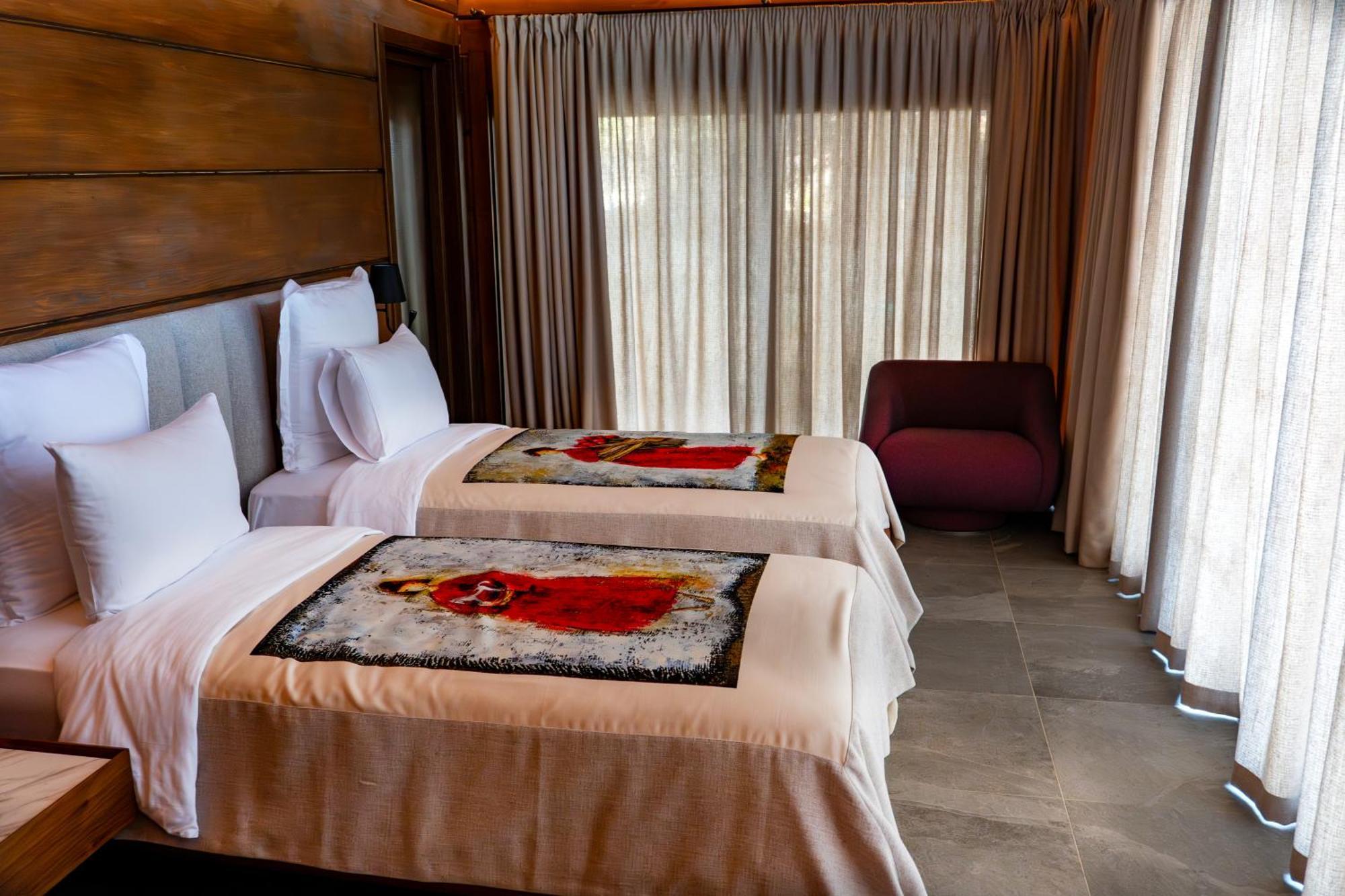 Bioli Wellness Resort Kojori Chambre photo